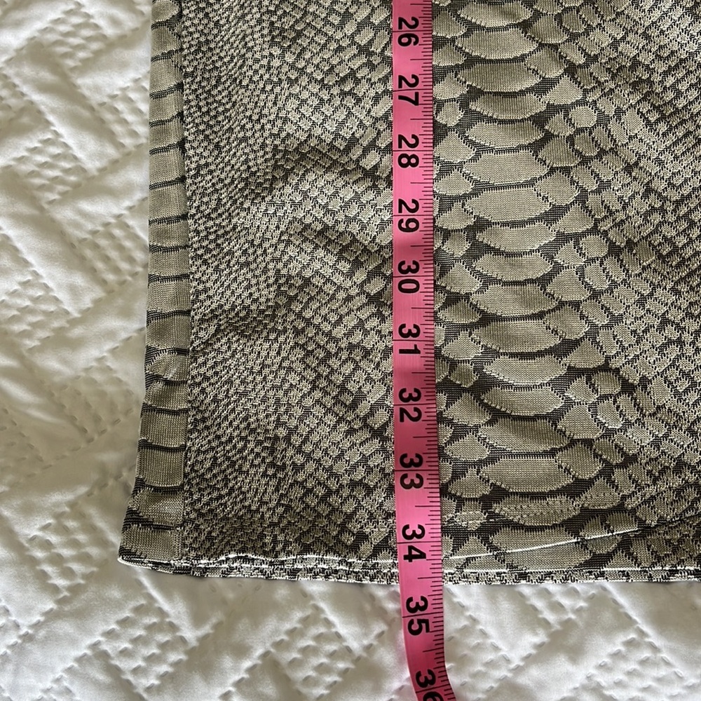 French Connection Long Sleeve Snake Jacquard Dress. - Picture 11 of 11